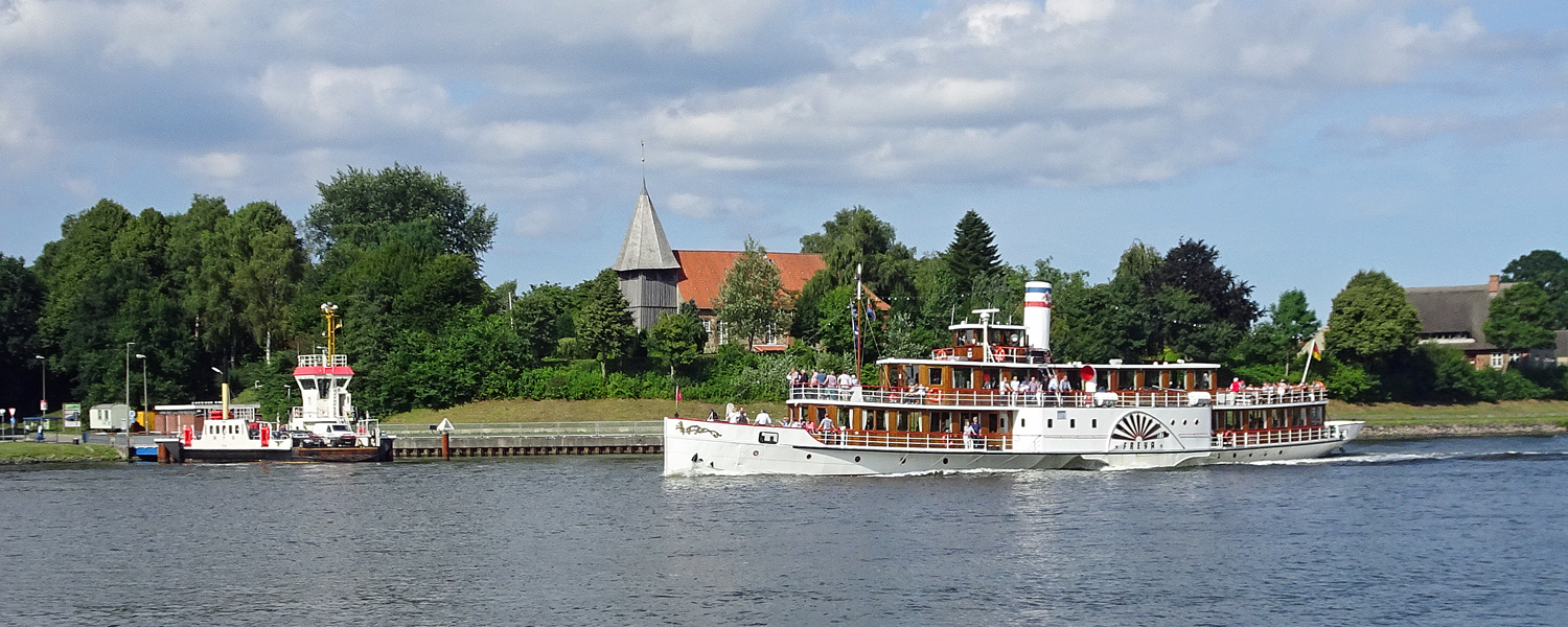 Sehestedt Das Dorf, durch das ein Kanal fließt