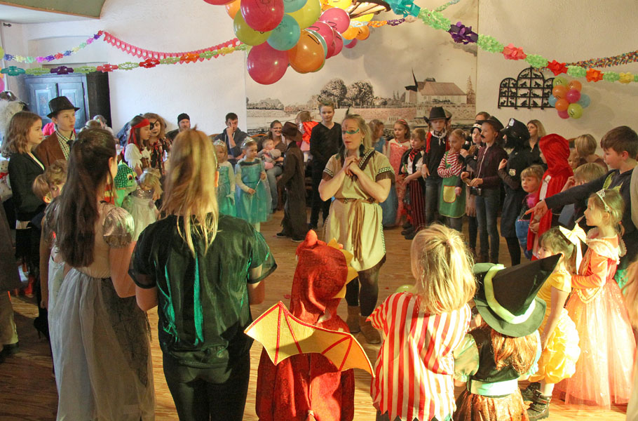 Wo es rund geht: Kinderfasching im Landhaus