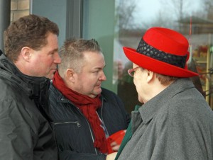 Cay Ahlmann, Holger Petersen und Rita Koop